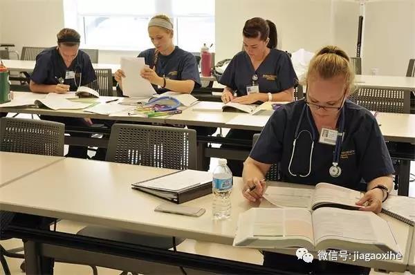 护理行业前景及就业分析(一)护理行业国际形势